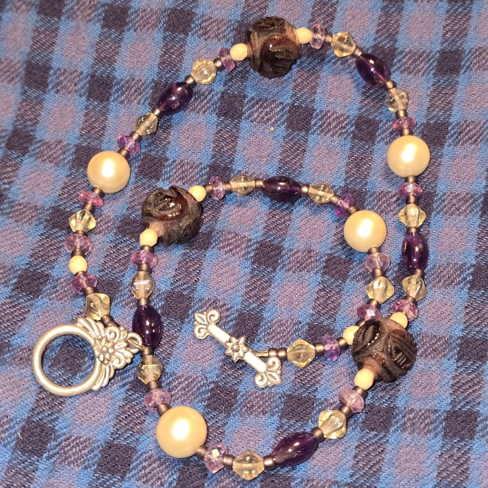 Elegant Purple Beaded Necklace